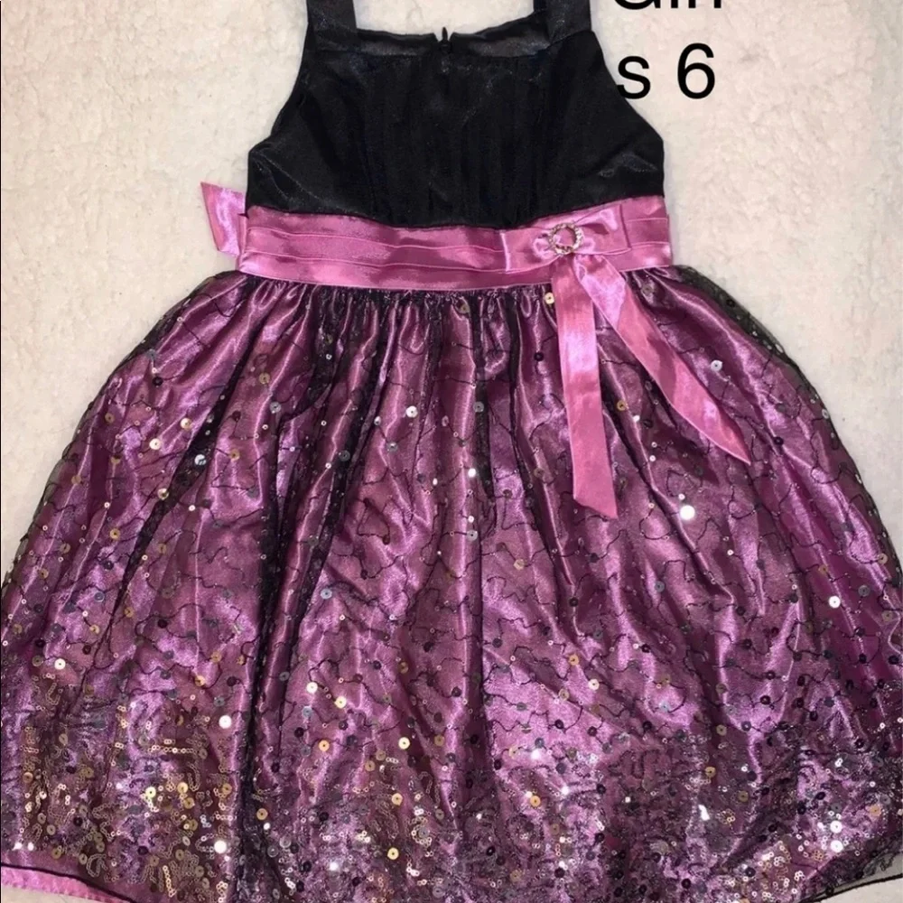 Girls Dress - Picture 1 of 3